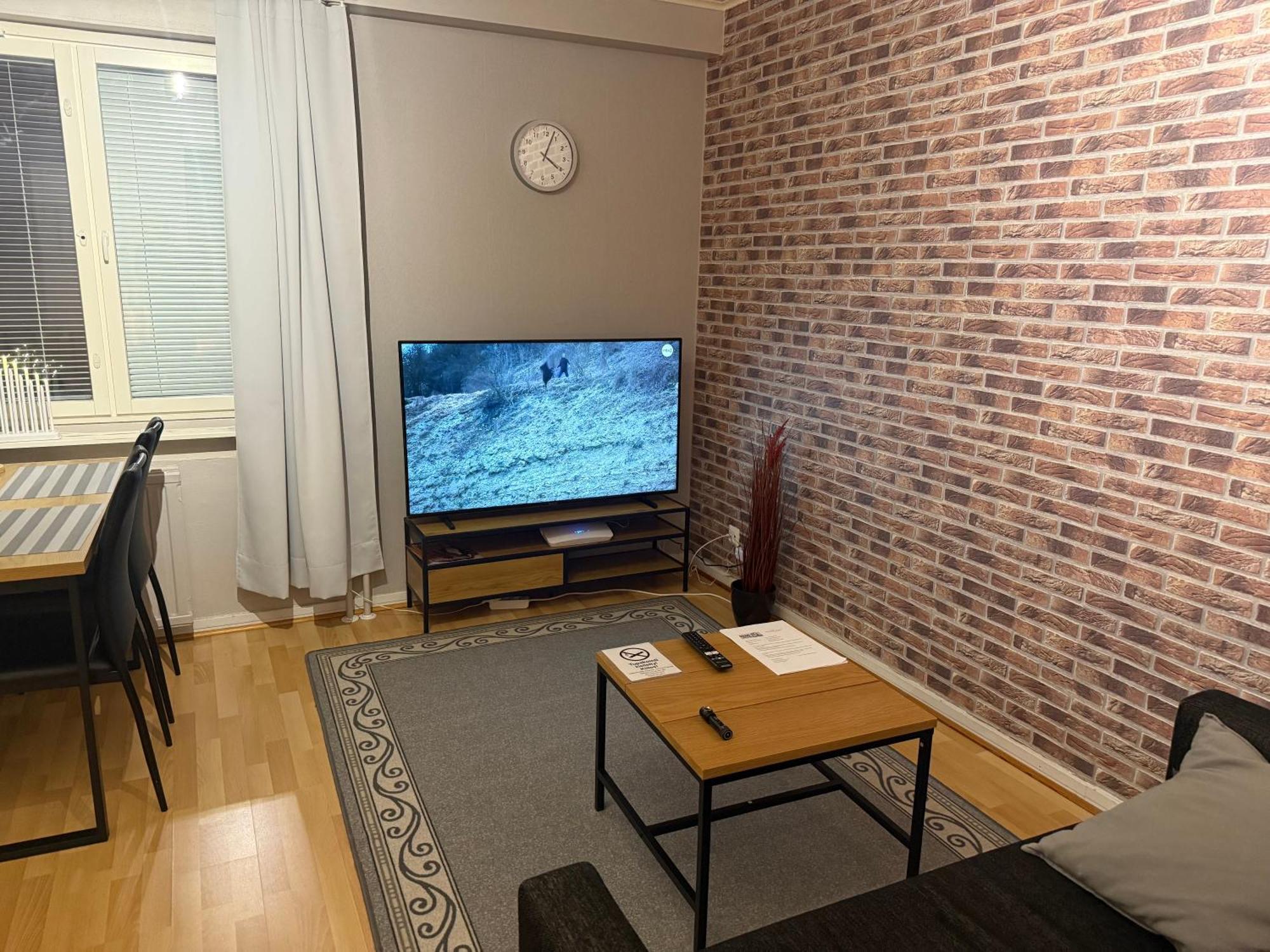 Kemi City Iv, Near Snowcastle, Premium Studio, Free Private Parking, Special Price! 外观 照片